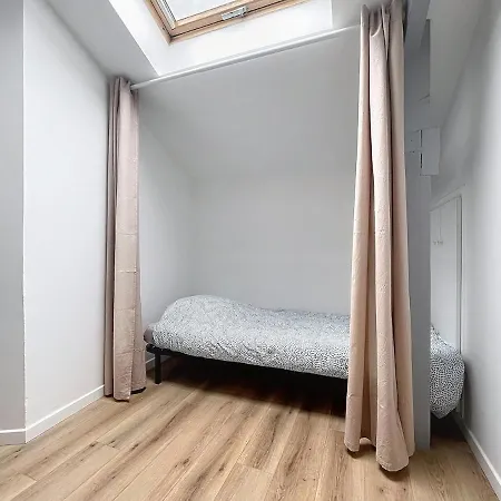 Homestay La Capsule Colocation Partage A Deux Personnes Maximum Rouen